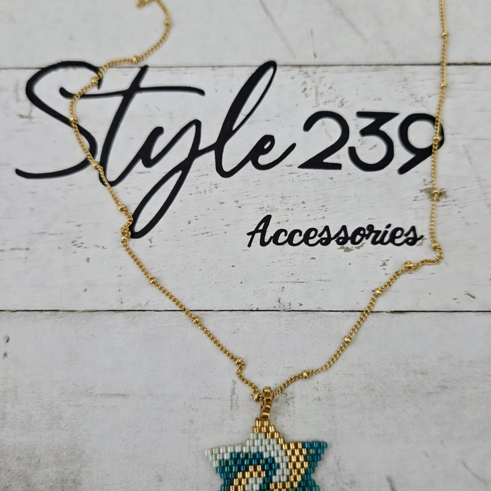 18kt Gold Plated Adjustable Necklace with Teak and Gold Miyuki Star Pendant